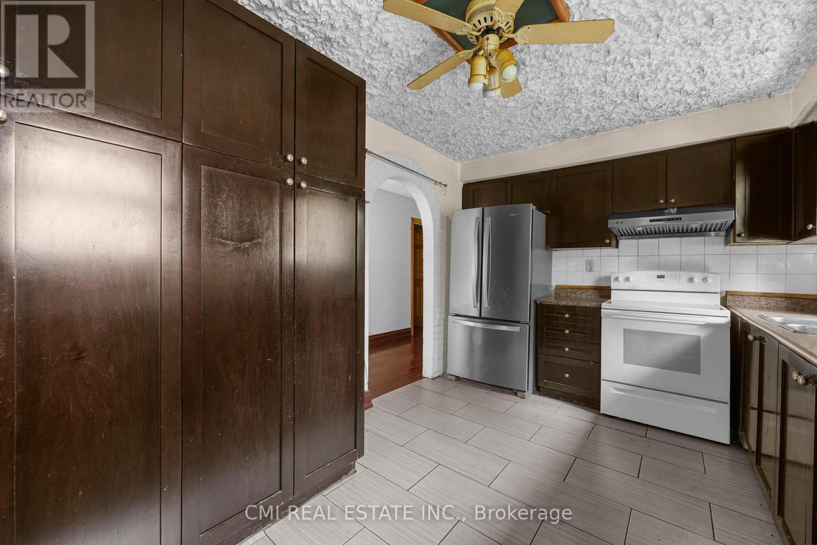 50 Apache Trail Property Photo 15