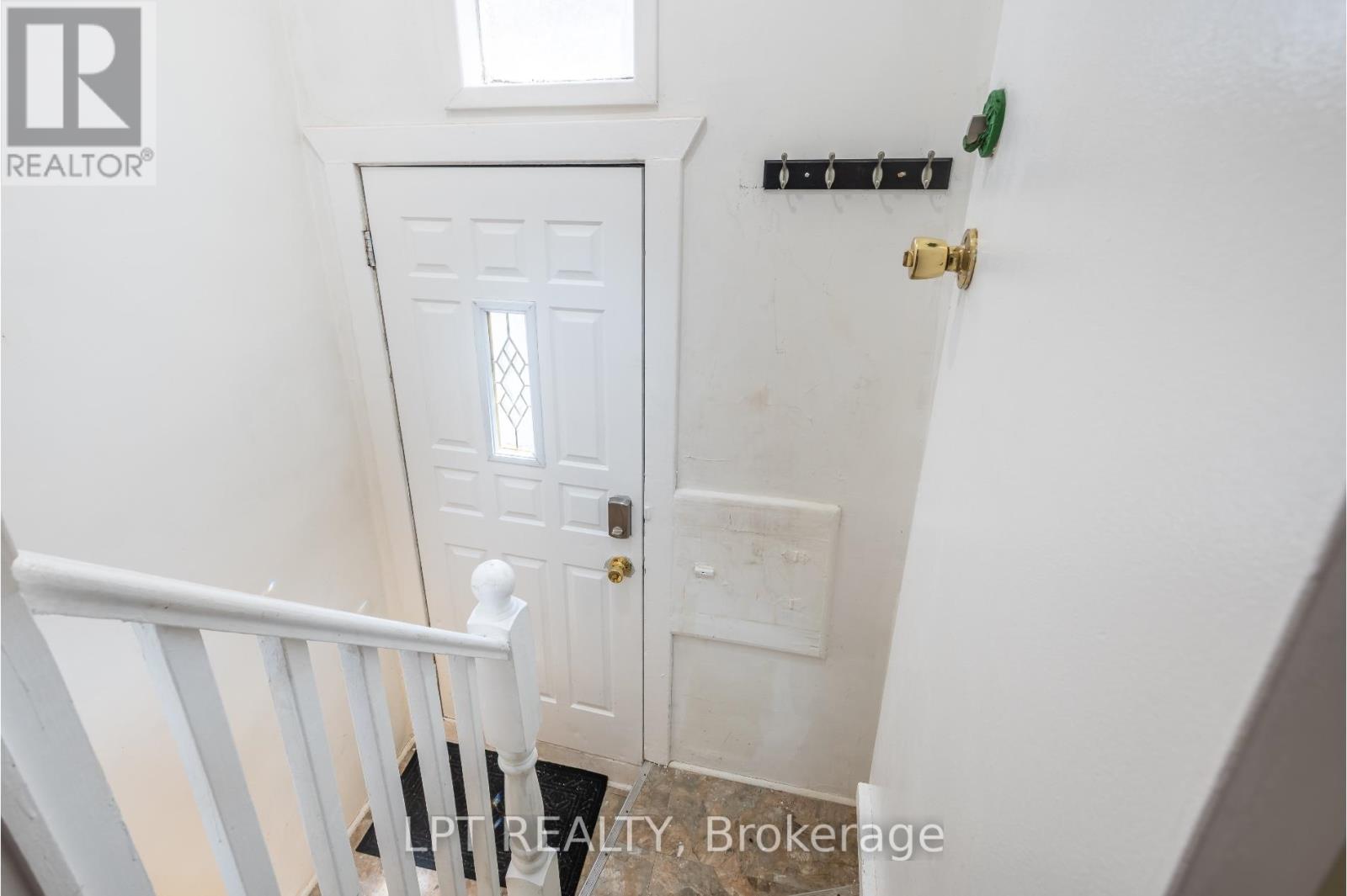 541 Vaughan Road Property Photo 16