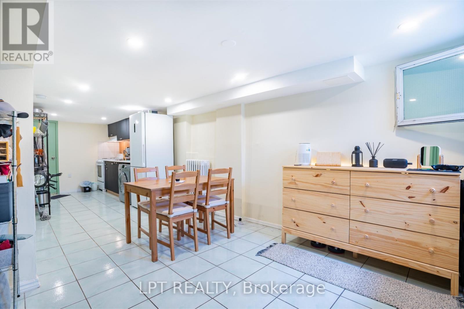 541 Vaughan Road Property Photo 21