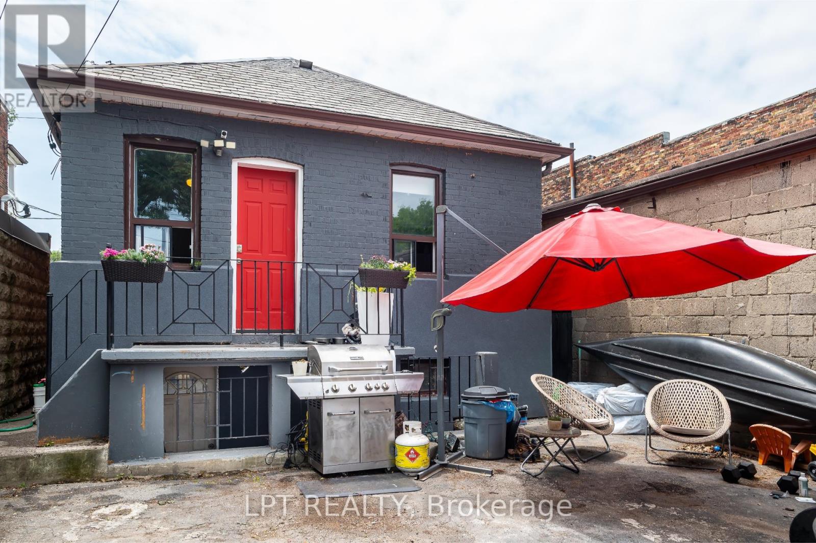 541 Vaughan Road Property Photo 25