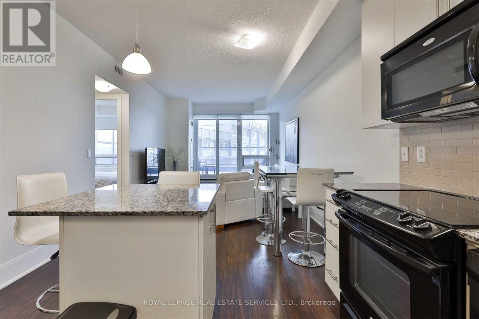 412 - 181 Wynford Drive Property Photo 7