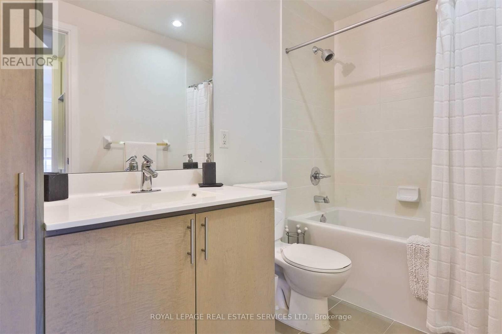 412 - 181 Wynford Drive Property Photo 17