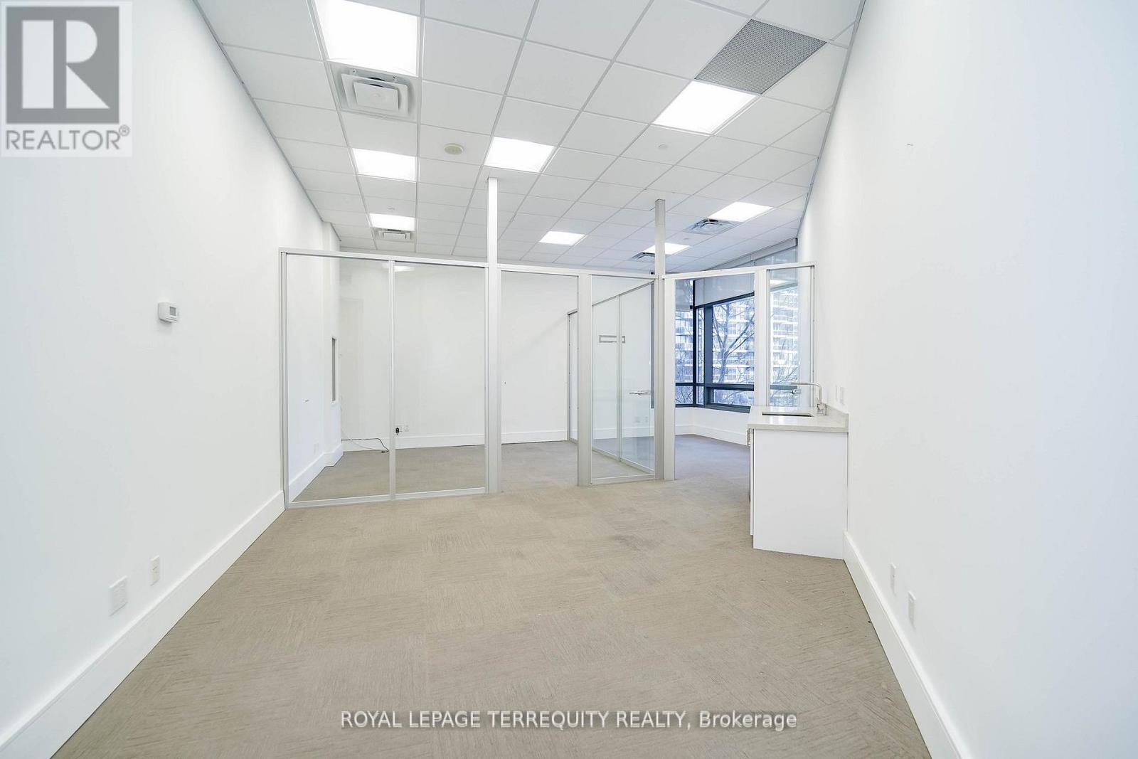 312 - 4789 Yonge Street Property Photo 16