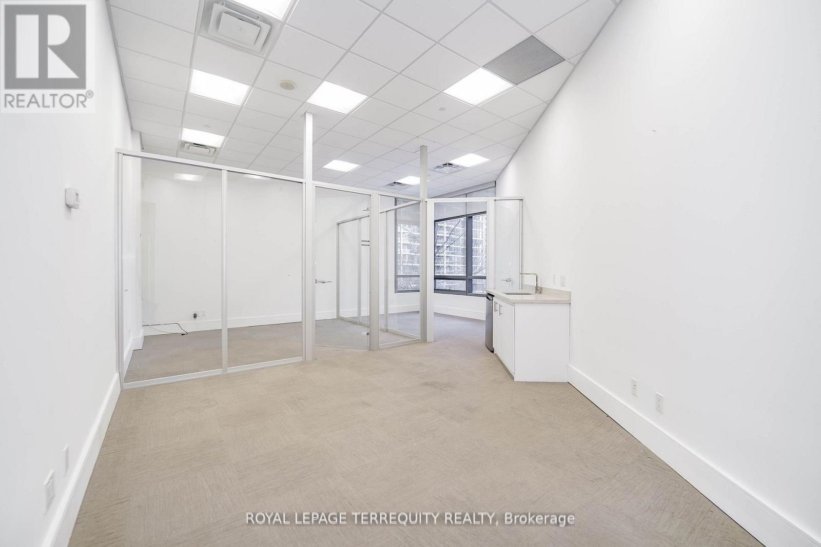 312 - 4789 Yonge Street Property Photo 17