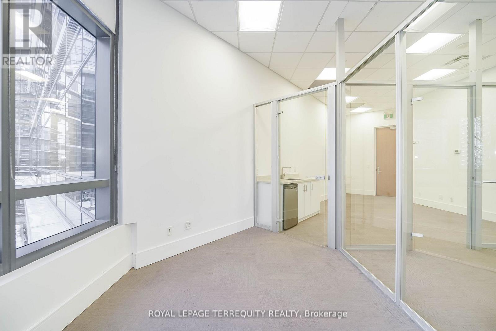 312 - 4789 Yonge Street Property Photo 19