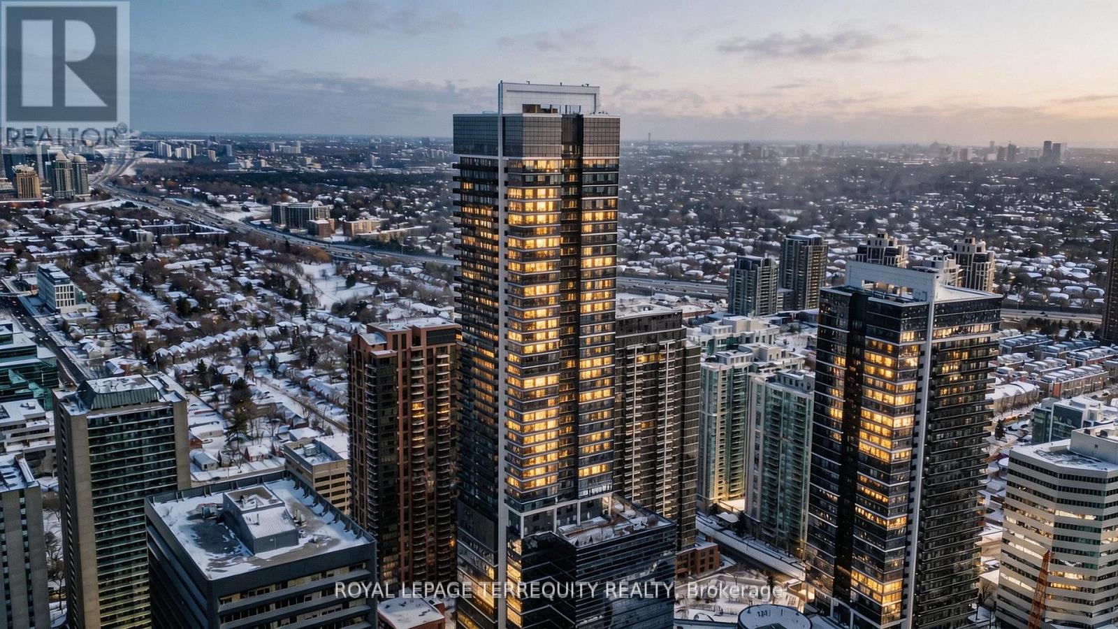 312 - 4789 Yonge Street Property Photo 36