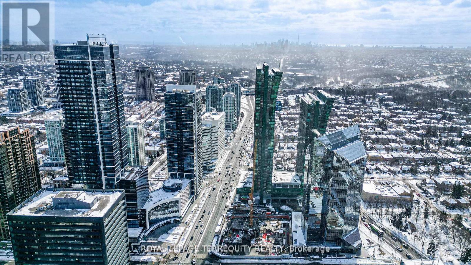 312 - 4789 Yonge Street Property Photo 42