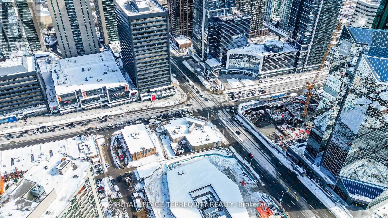 312 - 4789 Yonge Street Property Photo 46