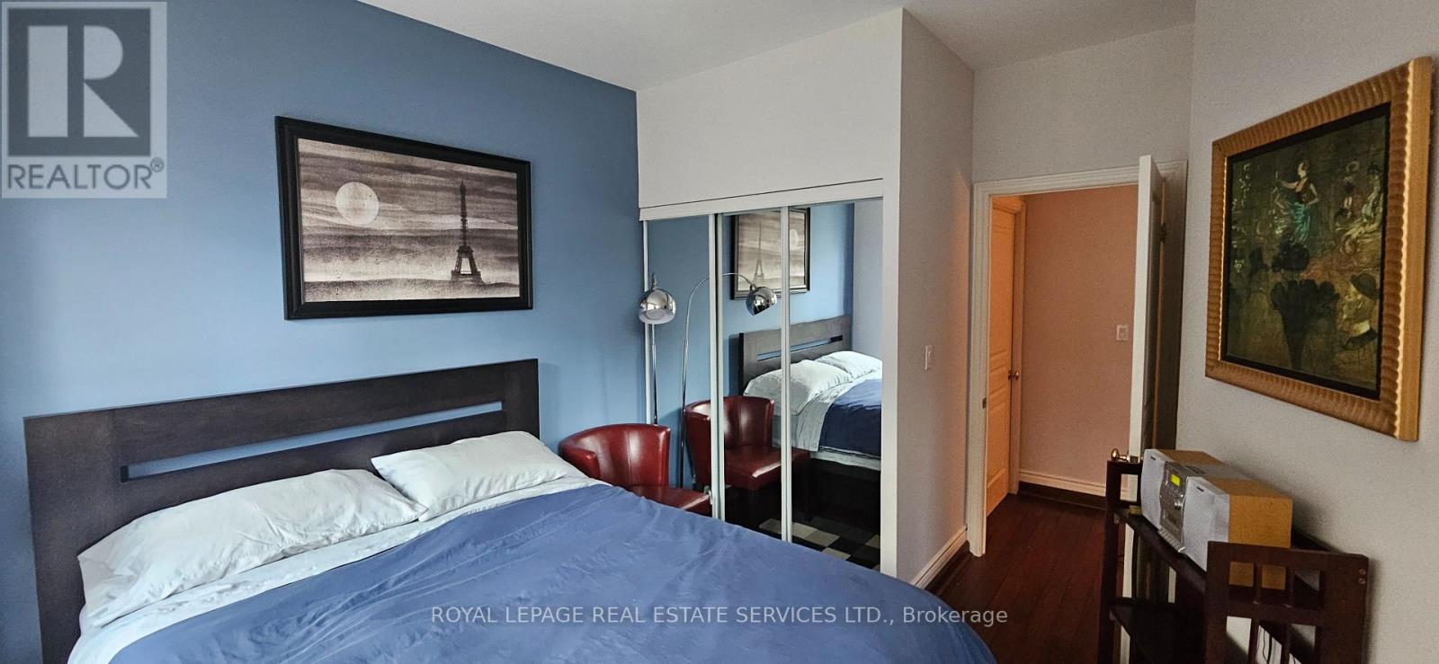 306 - 102 Bloor Street W Property Photo 13