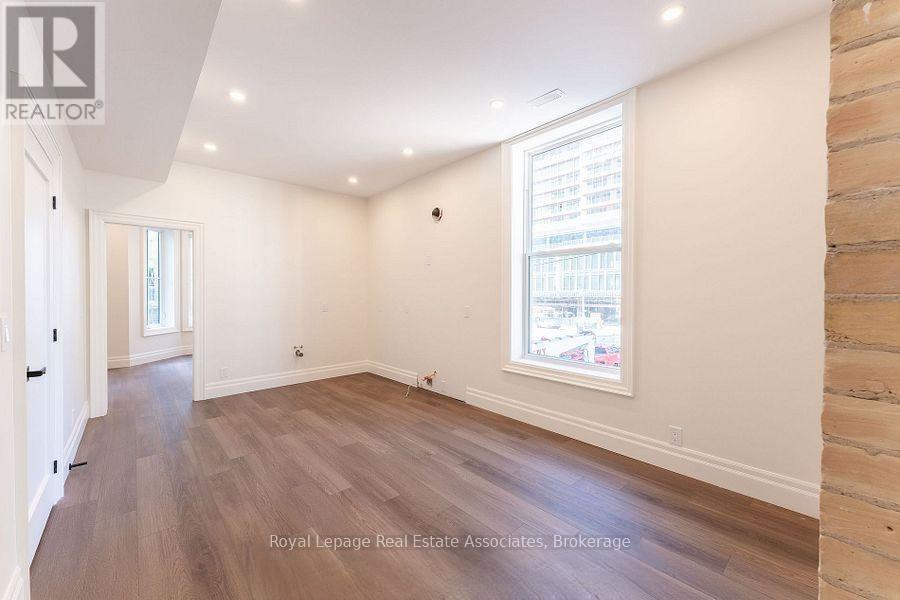 54 Stewart Street Property Photo 14