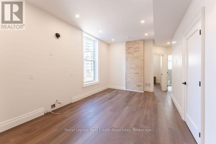 54 Stewart Street Property Photo 15