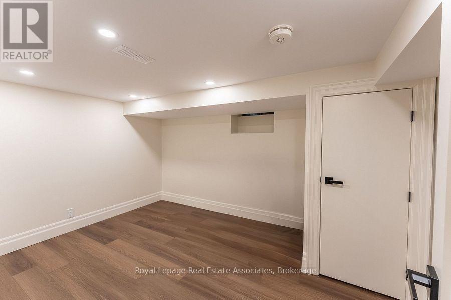 54 Stewart Street Property Photo 21