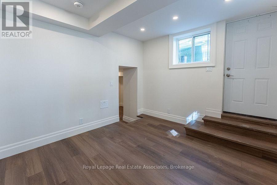 54 Stewart Street Property Photo 23