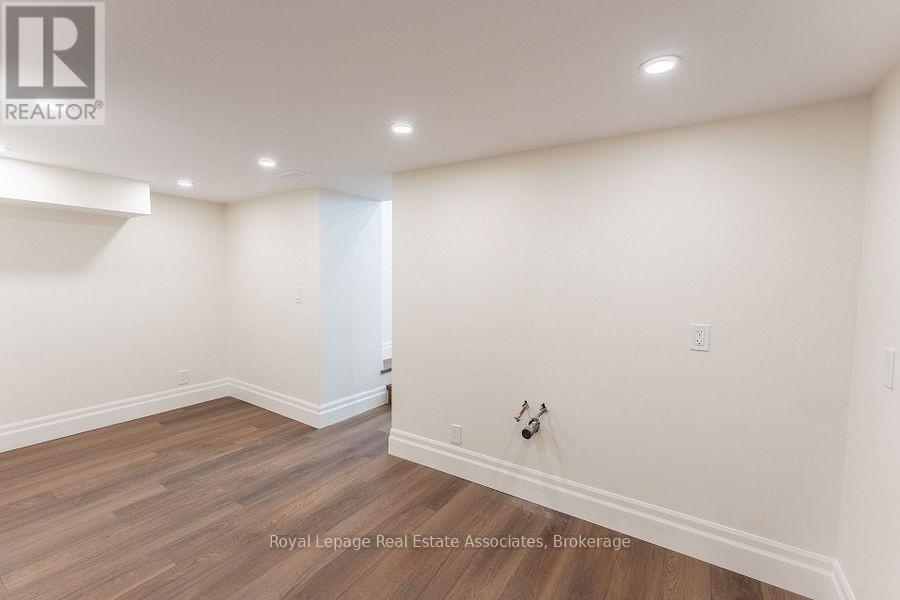 54 Stewart Street Property Photo 24
