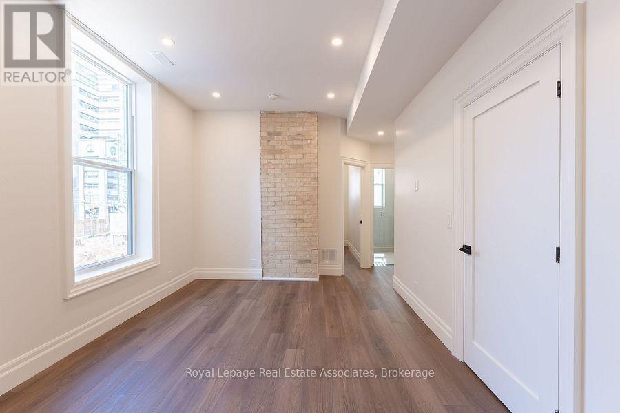 54 Stewart Street Property Photo 33