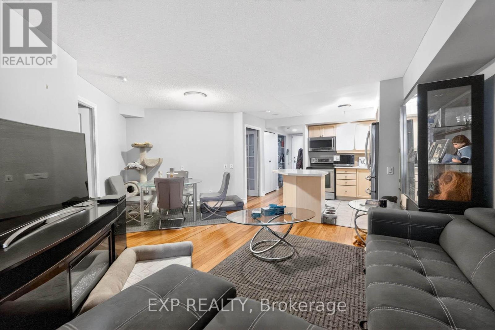 1109 - 5 Northtown Way Property Photo 14