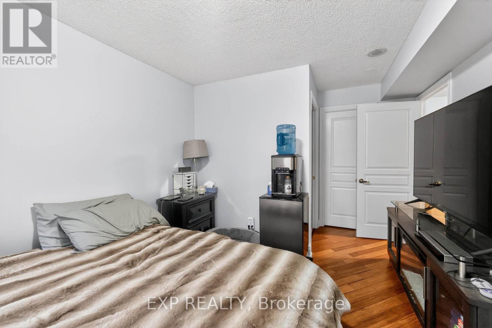 1109 - 5 Northtown Way Property Photo 24