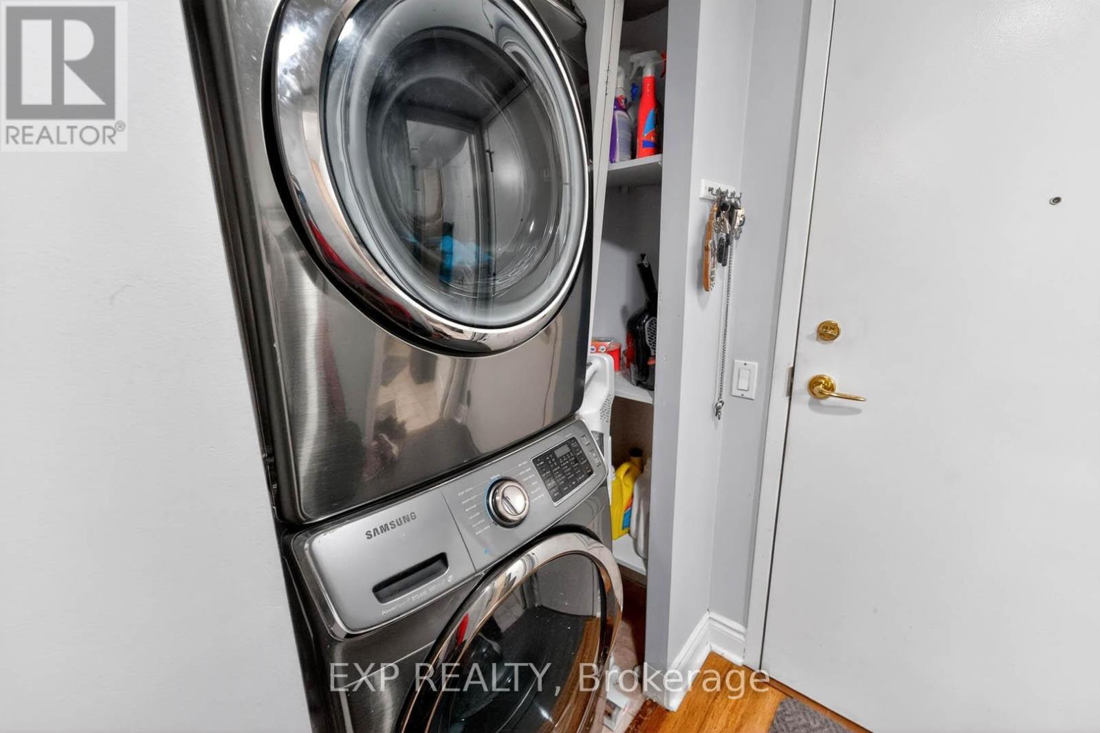 1109 - 5 Northtown Way Property Photo 27
