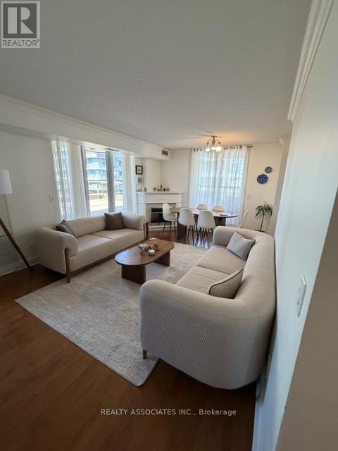 506 - 18 Kenaston Gardens Ne Property Photo 12