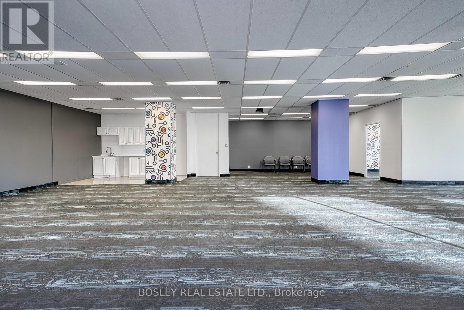 601 - 920 Yonge Street Property Photo 5