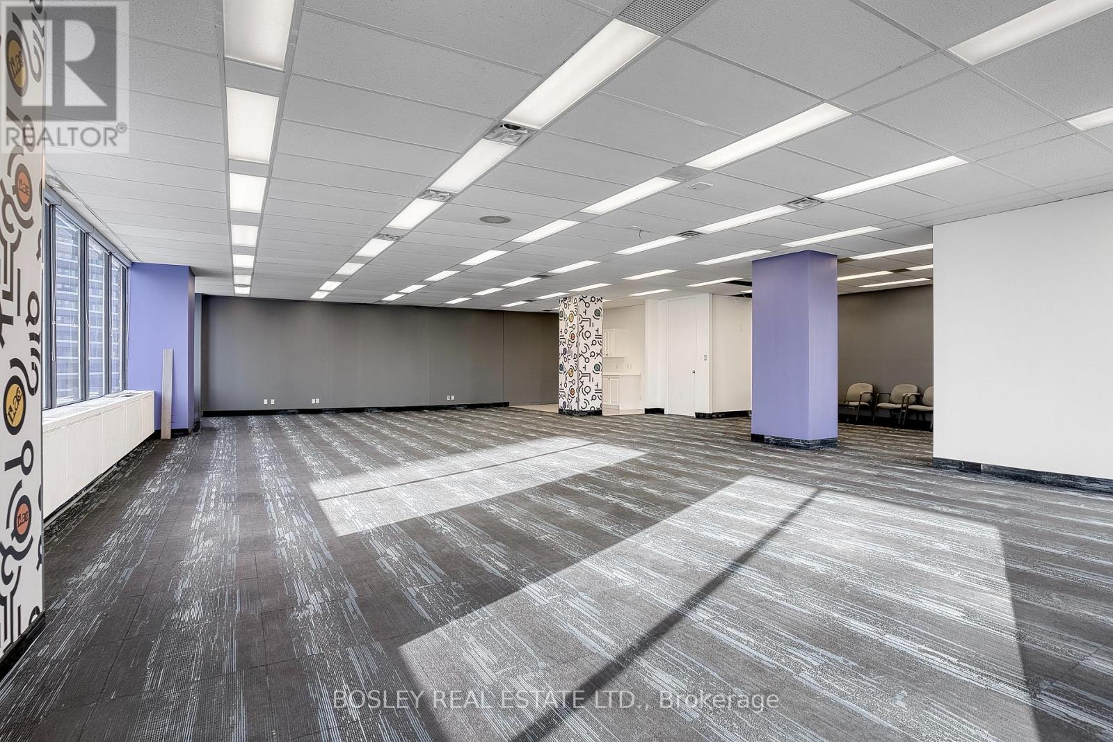 601 - 920 Yonge Street Property Photo 6