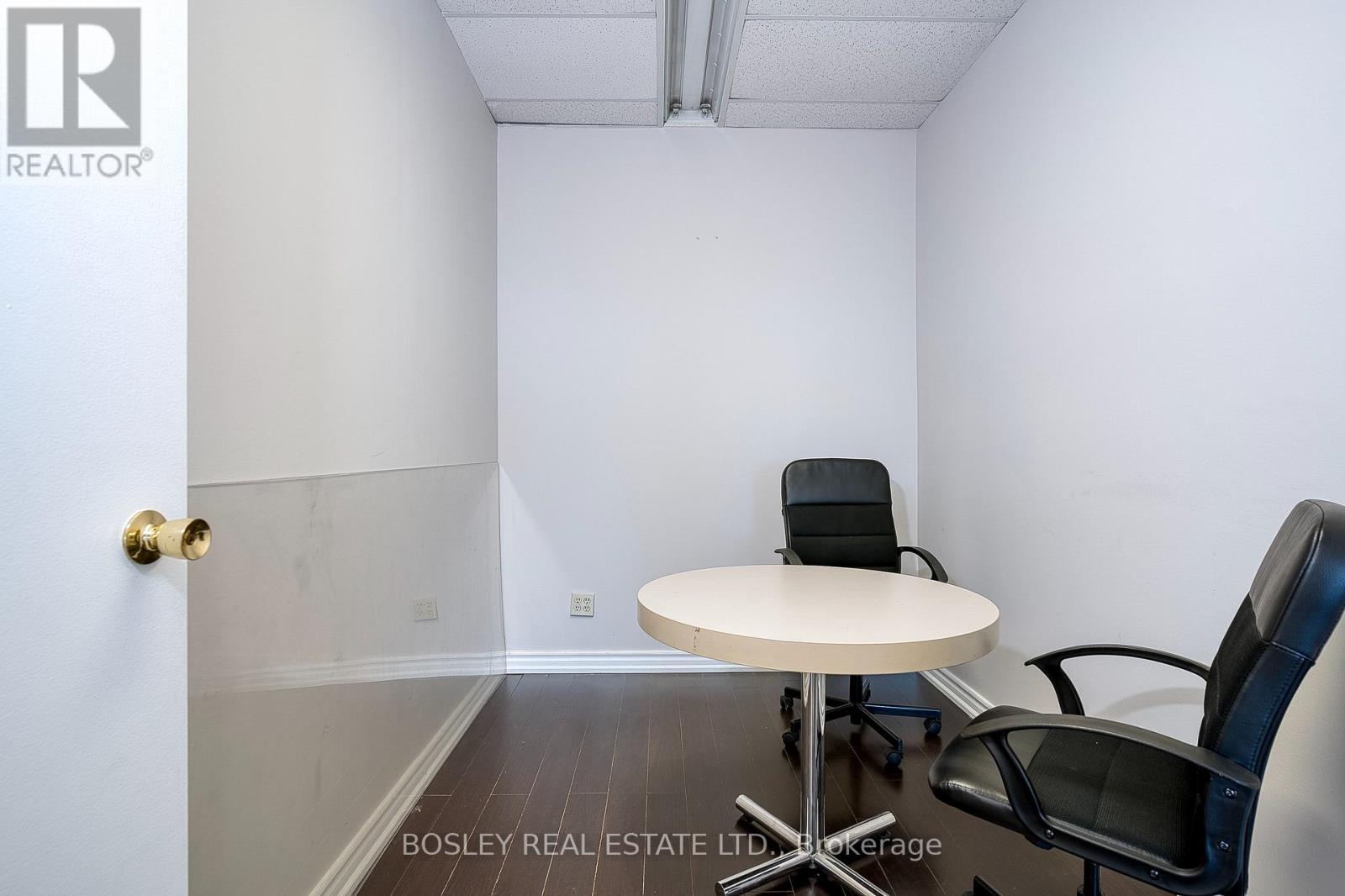 800 - 920 Yonge Street Property Photo 10
