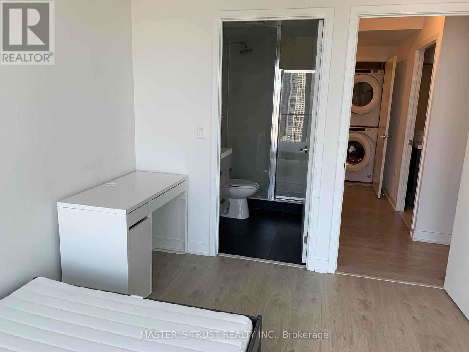 2704 - 50 Wellesley East Street Property Photo 1