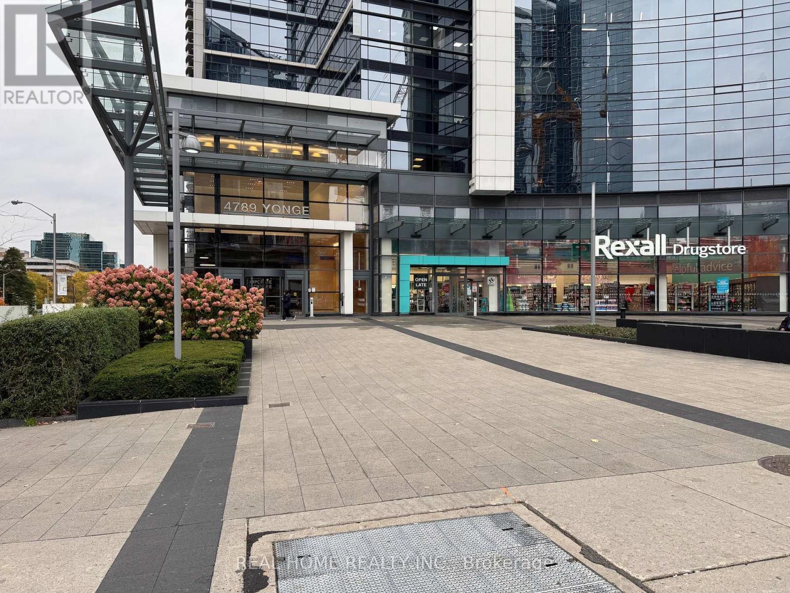 615 - 4789 Yonge Street Property Photo 2