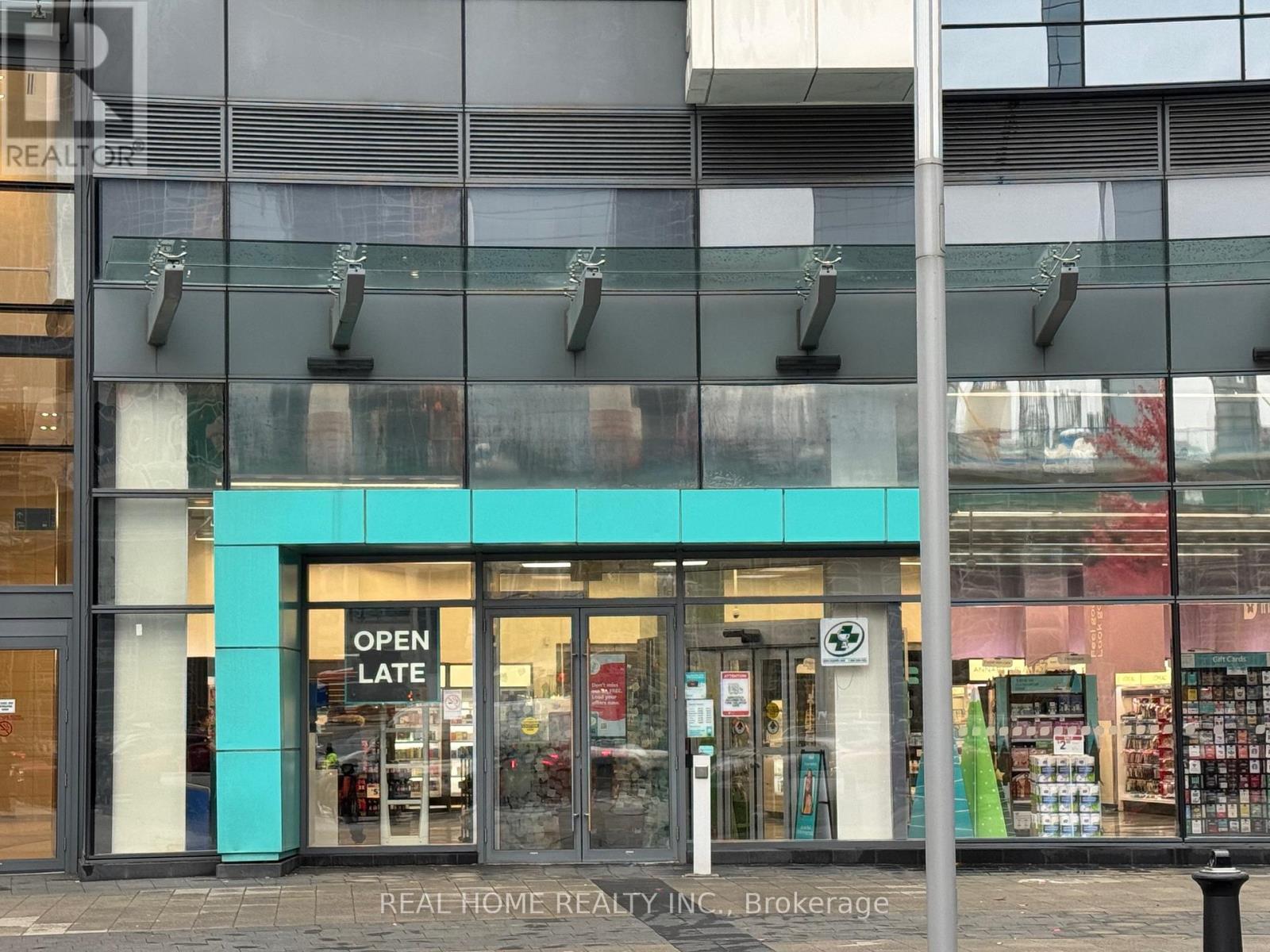 615 - 4789 Yonge Street Property Photo 4