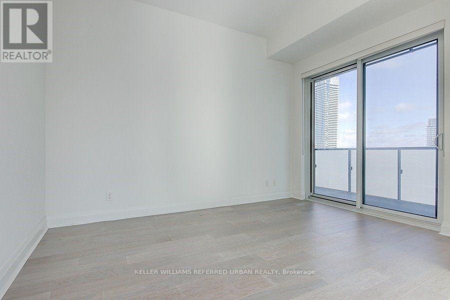 4401 - 65 St Mary Street Property Photo 13