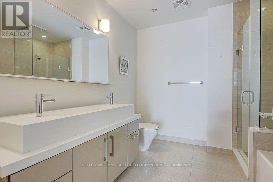 4401 - 65 St Mary Street Property Photo 15