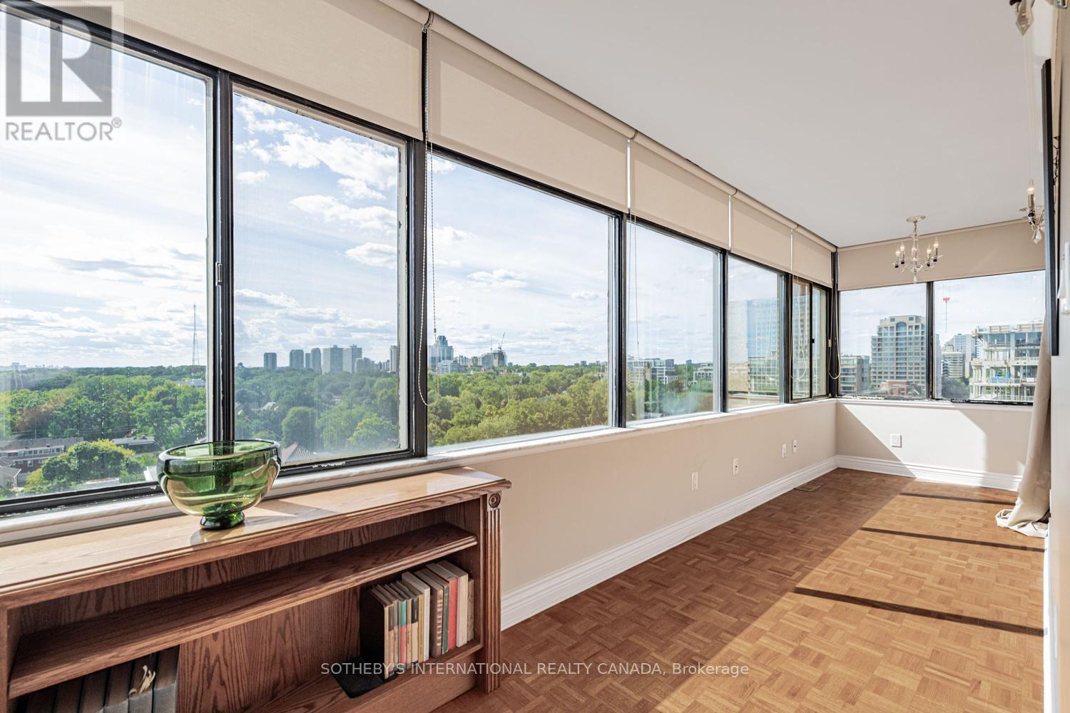 13 - 423 Avenue Road Property Photo 17