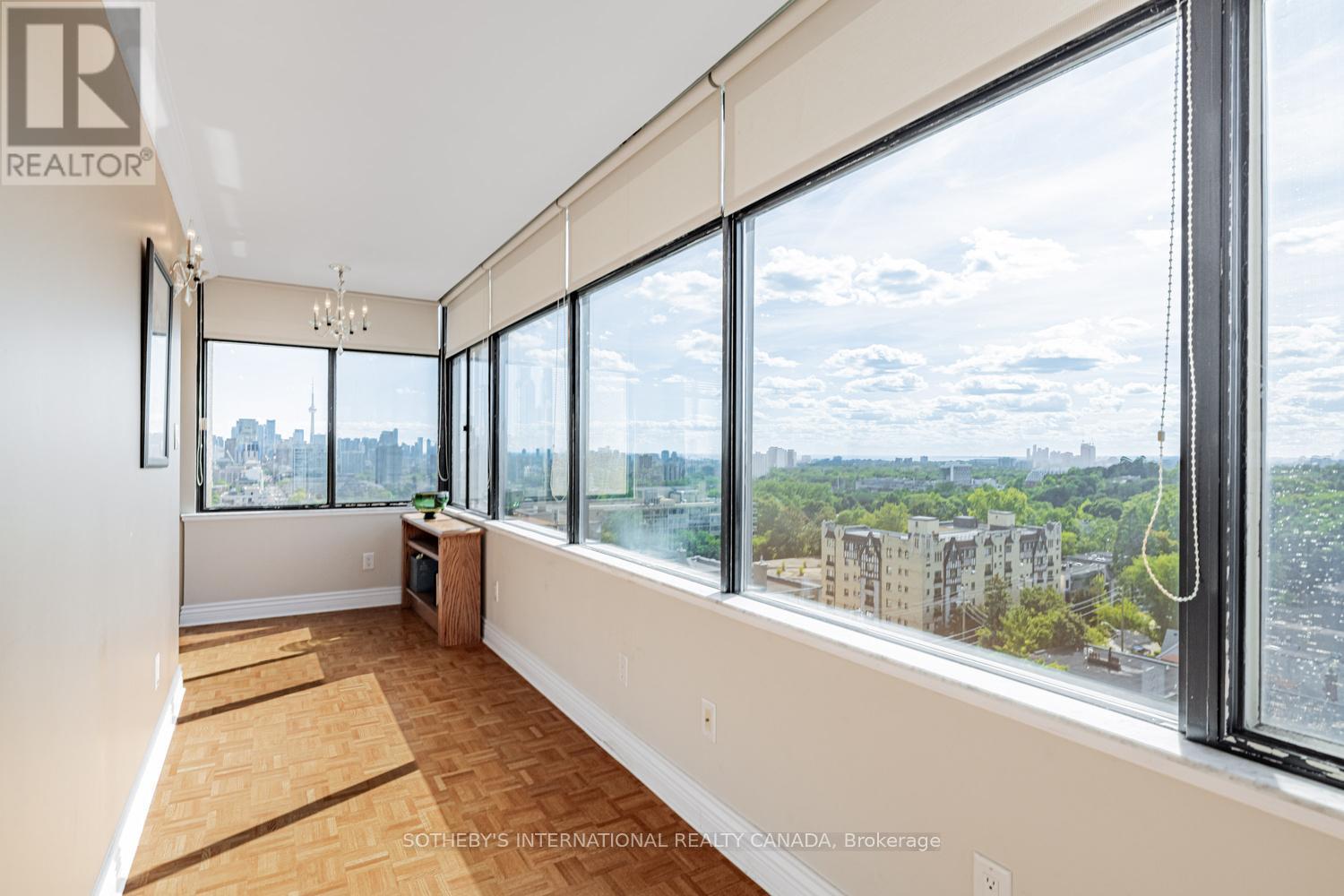13 - 423 Avenue Road Property Photo 18