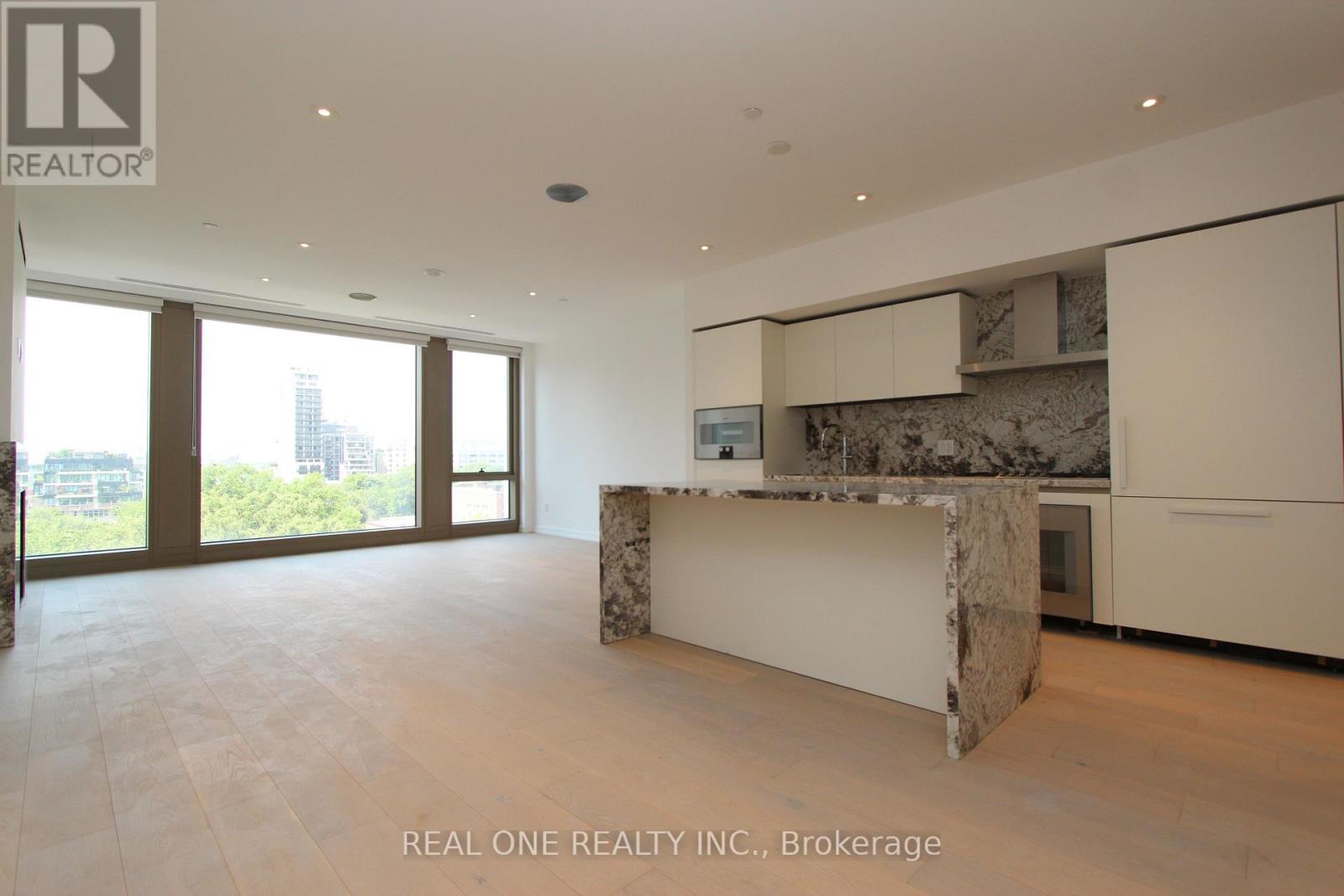 804 - 1315 BAY STREET Property Photo 1