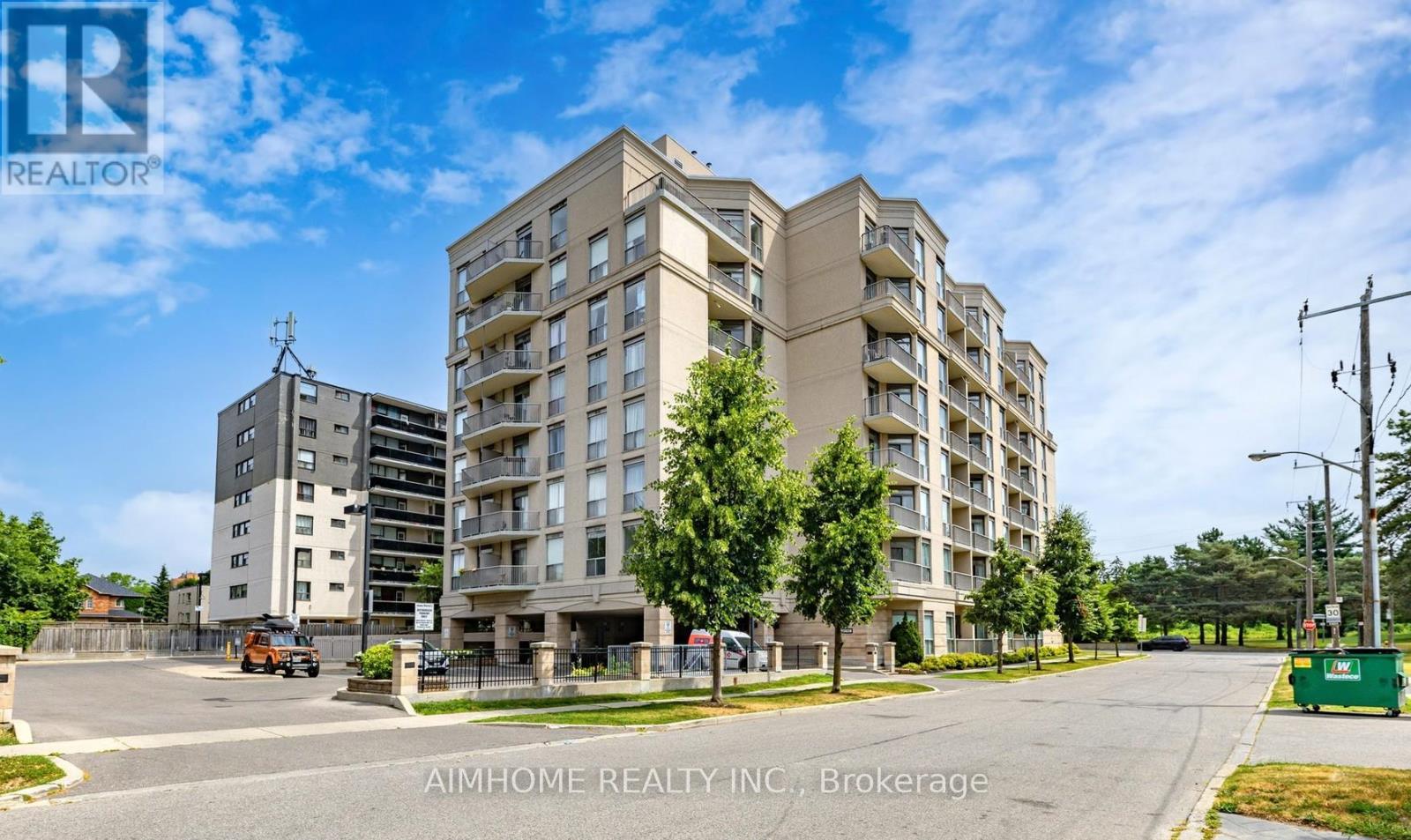 609 - 4200 BATHURST STREET Property Photo 1