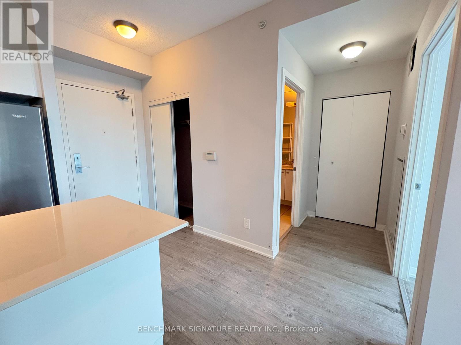 1216 - 150 East Liberty Street Property Photo 8
