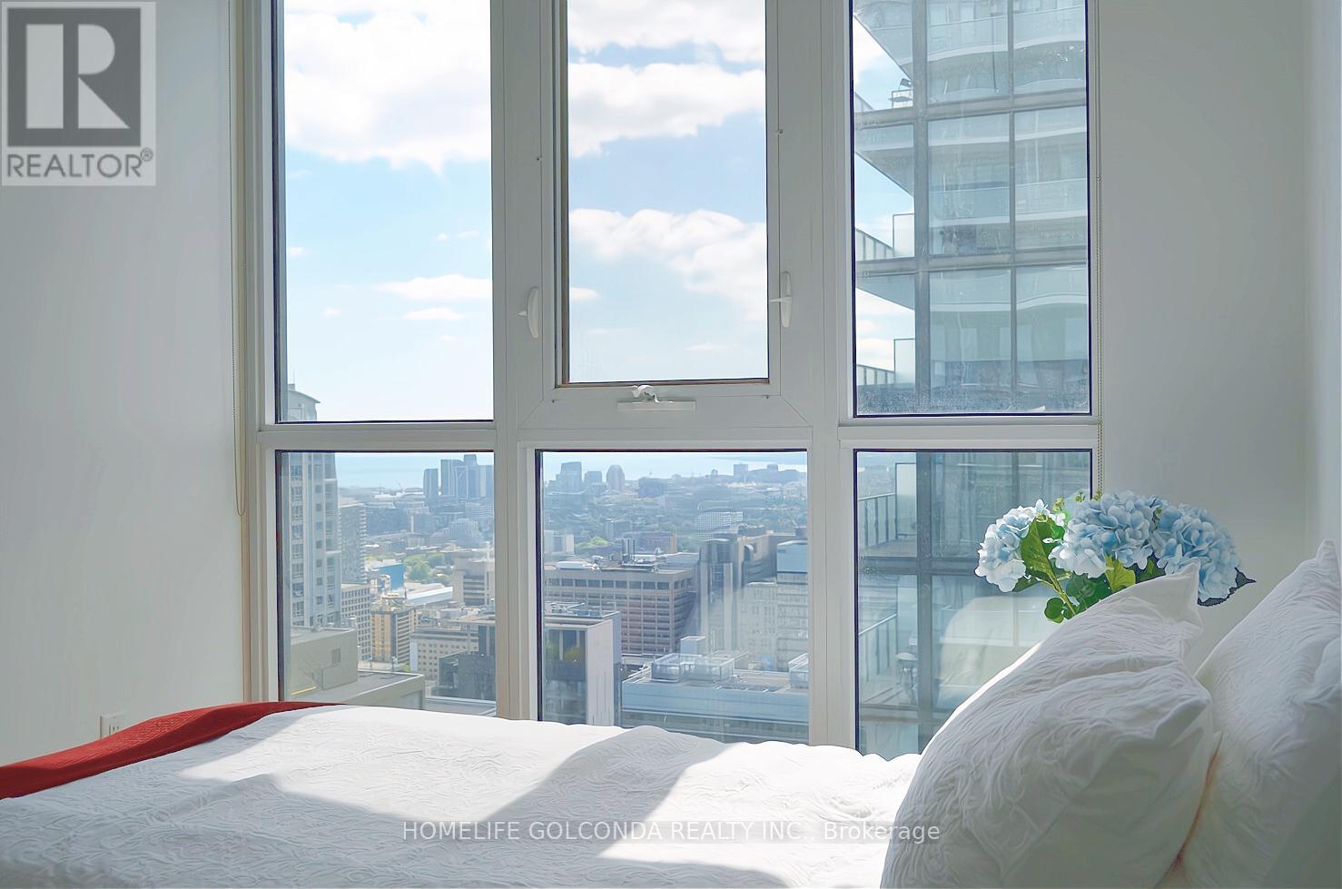 5001 - 7 Grenville Street Property Photo 16