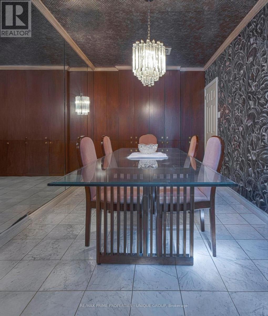 112 Scollard Street Property Photo 22
