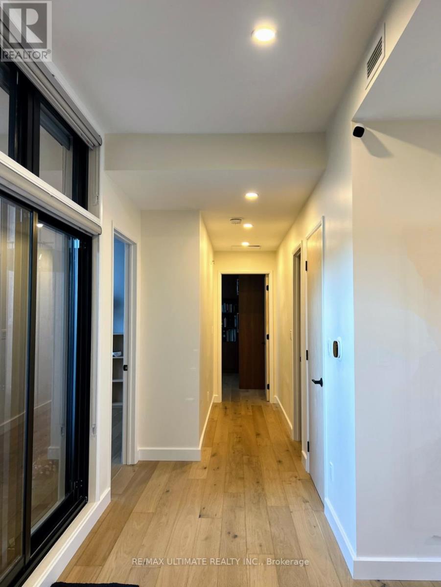 172 Harbord Street Property Photo 7