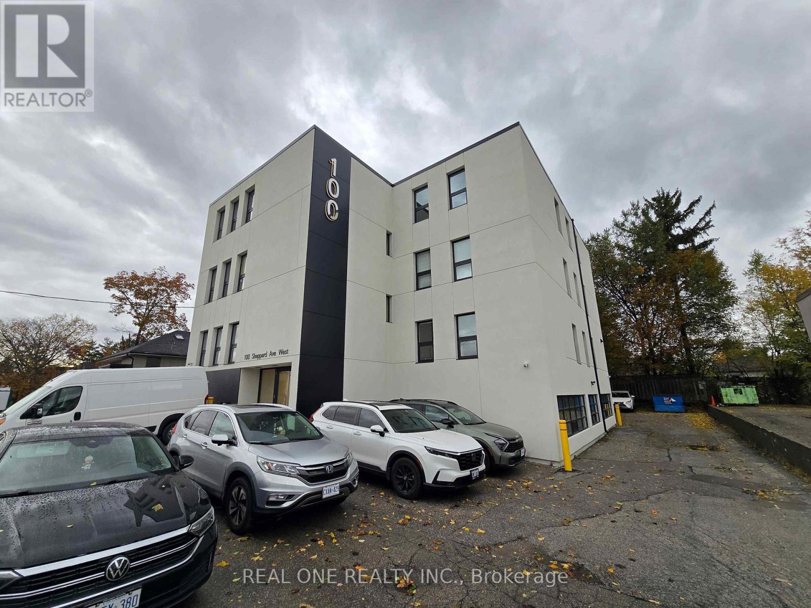 301 - 100 SHEPPARD AVENUE W