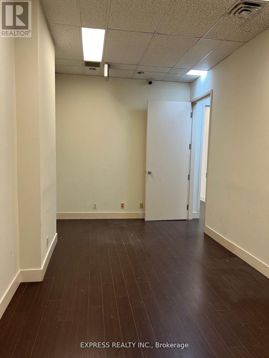 101 - 121 WILLOWDALE AVENUE Property Photo 1