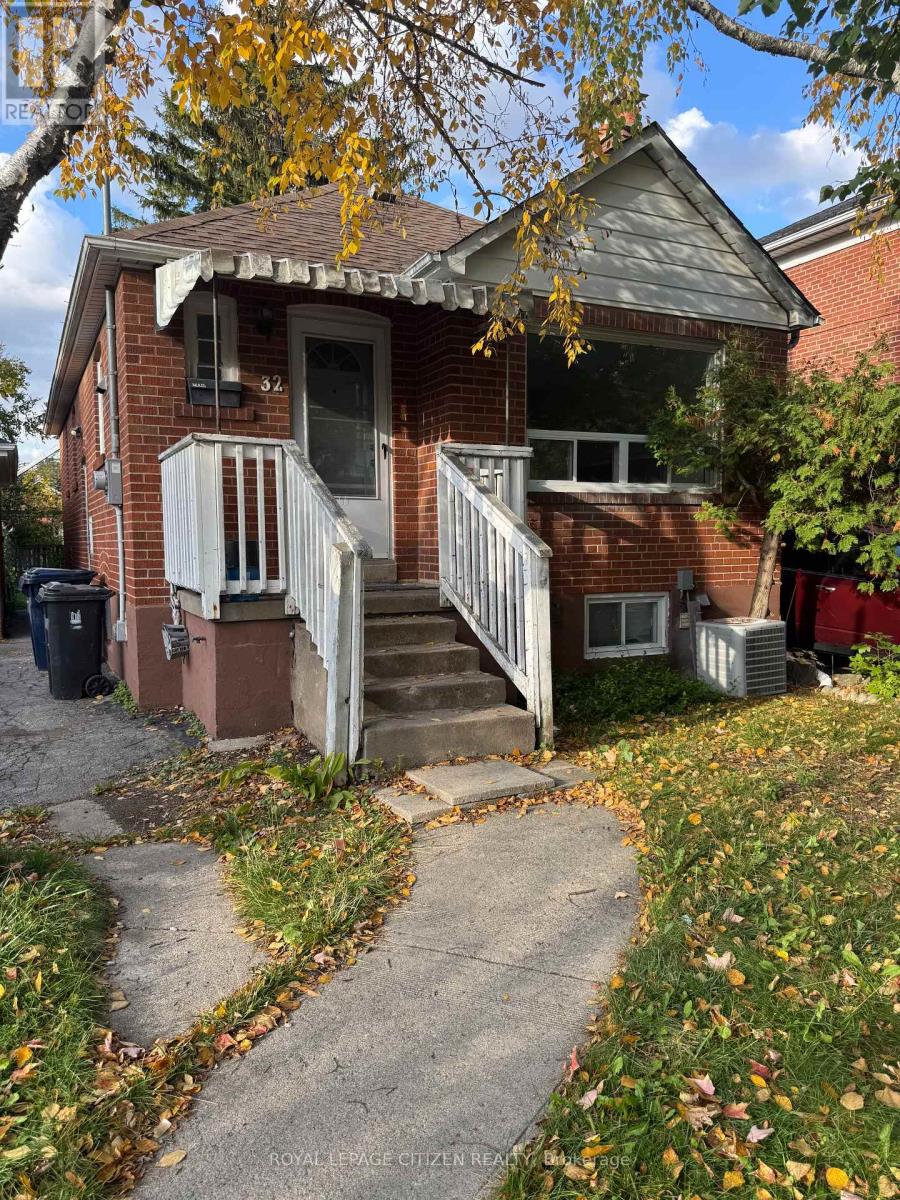 32 NEWTON DRIVE