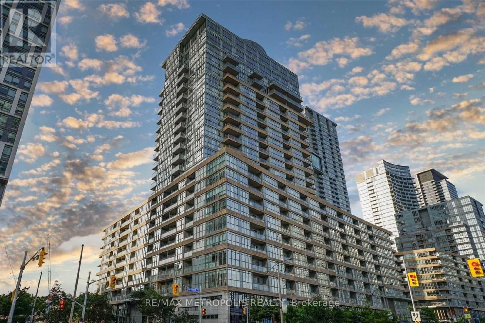 507 - 151 Dan Leckie Way Property Photo 1