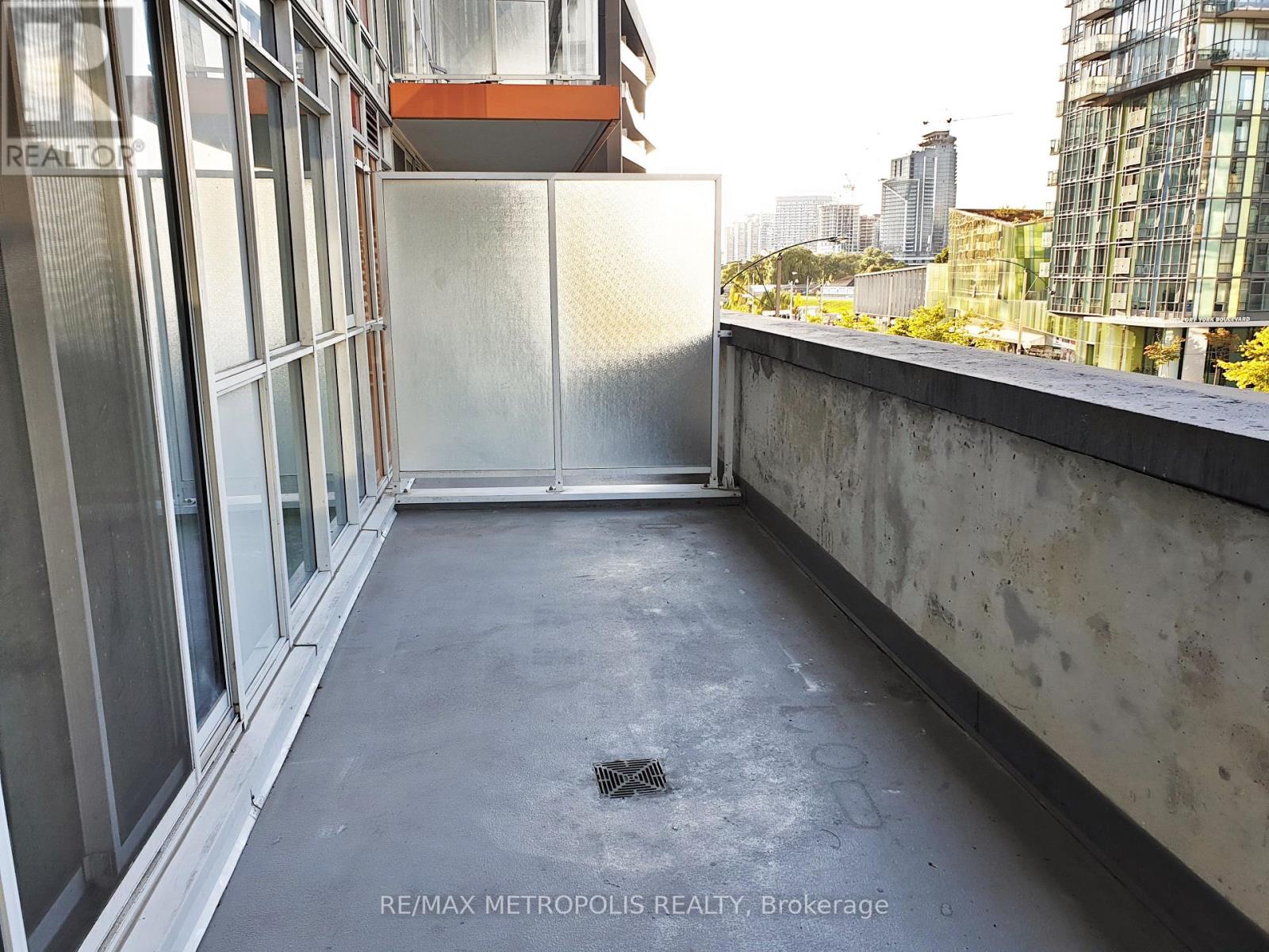 312 - 85 Queens Wharf Road Property Photo 8