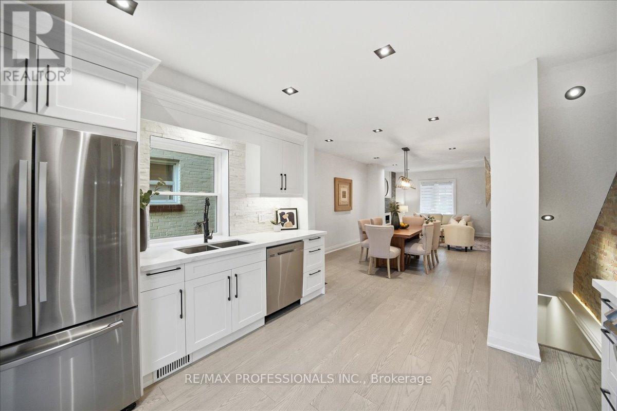 777 Dufferin Street Property Photo 12