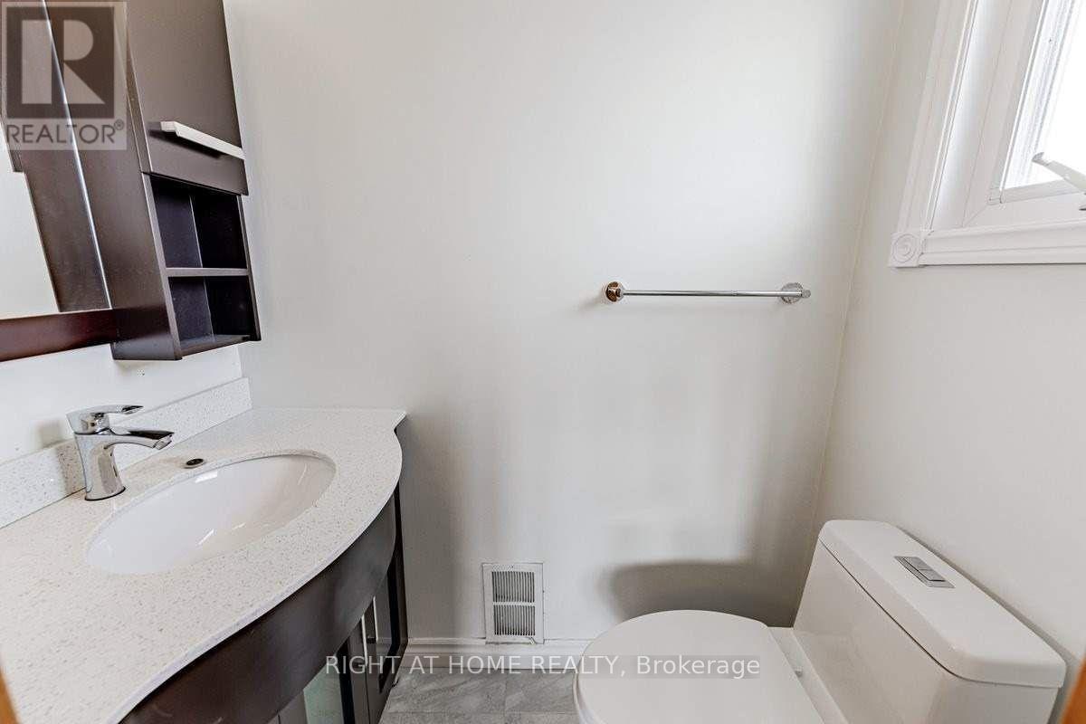9 Chalet (upper) Road Property Photo 15