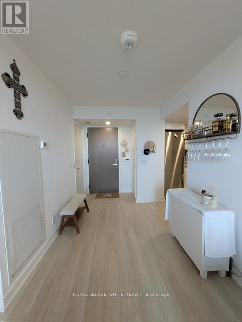 418 - 30 Tretti Way Property Photo 4