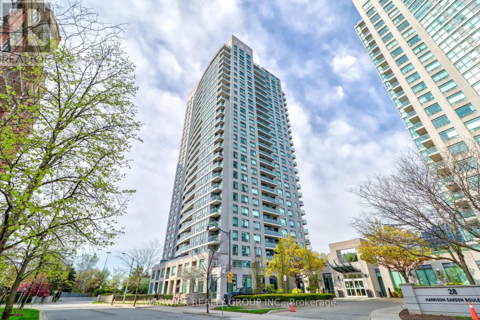 903 - 30 Harrison Garden Boulevard Property Photo 1