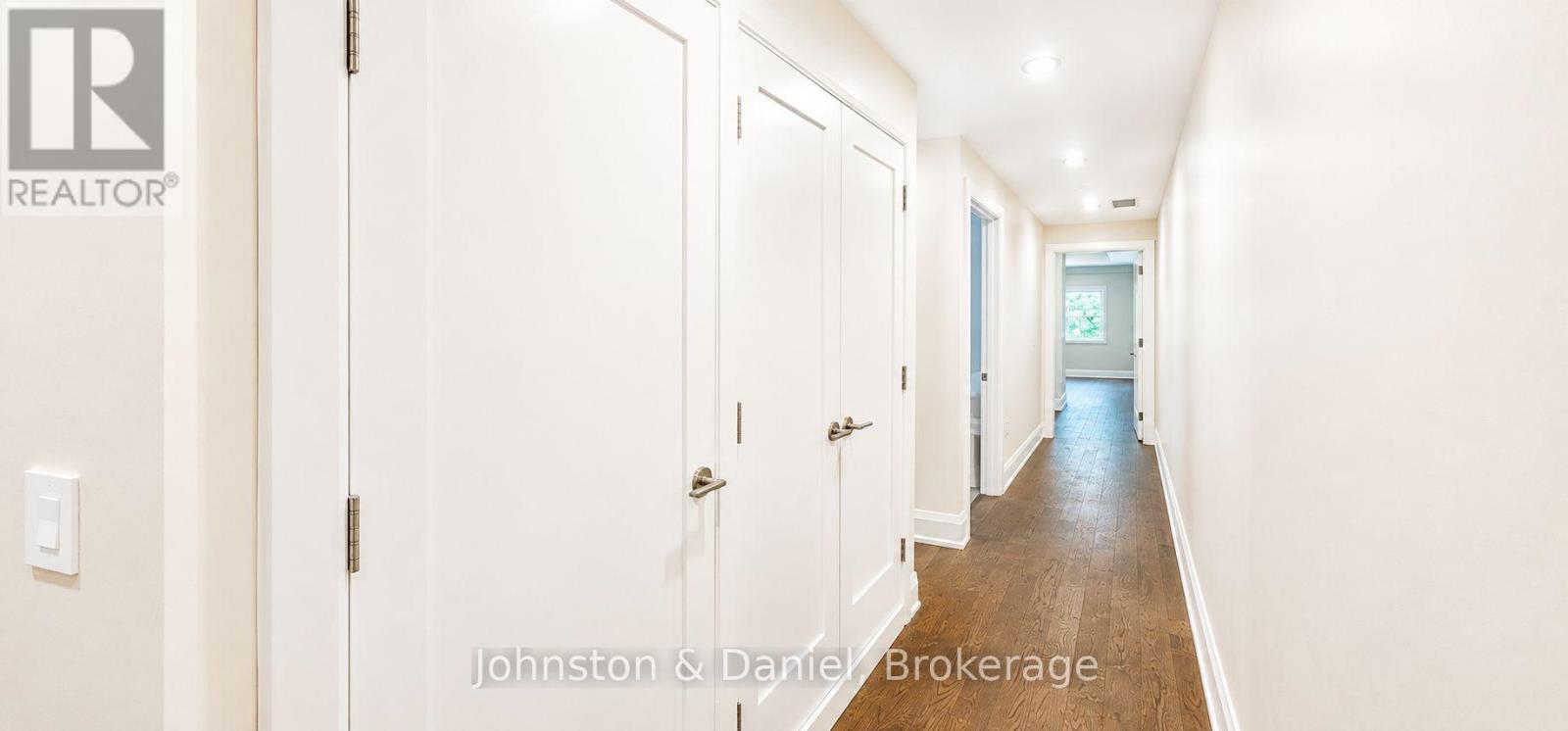 202 - 2579 Yonge Street Property Photo 7