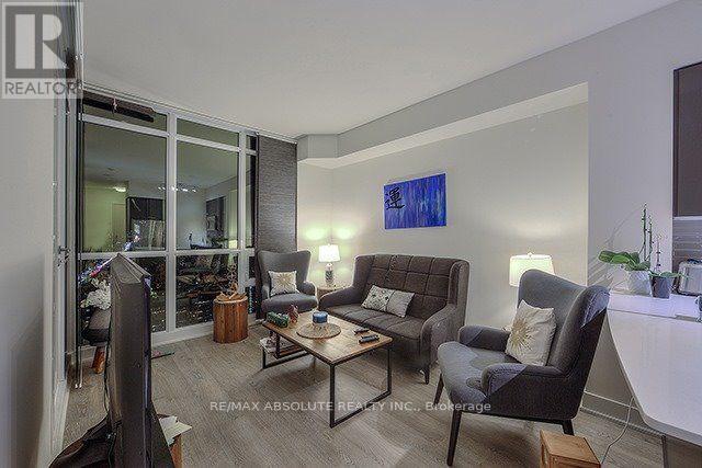 3007 - 30 Roehampton Avenue Property Photo 6
